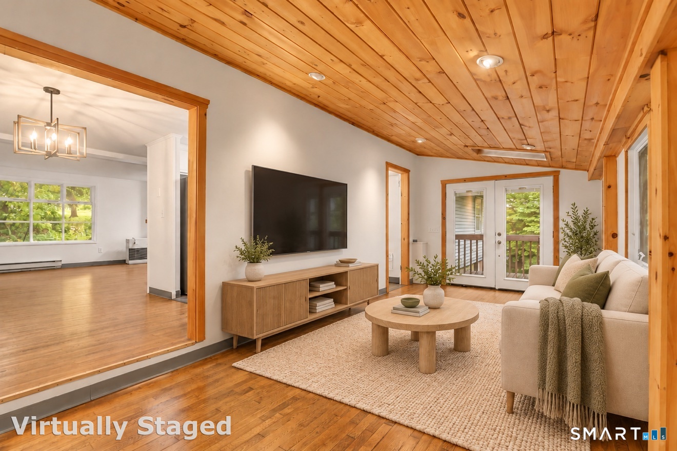 6 East Hayes Road East Hampton CT 06424