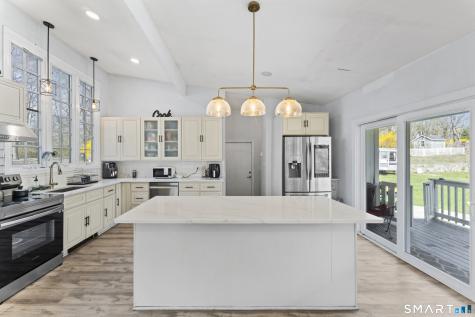 80 Harvey Road Ridgefield CT 06877