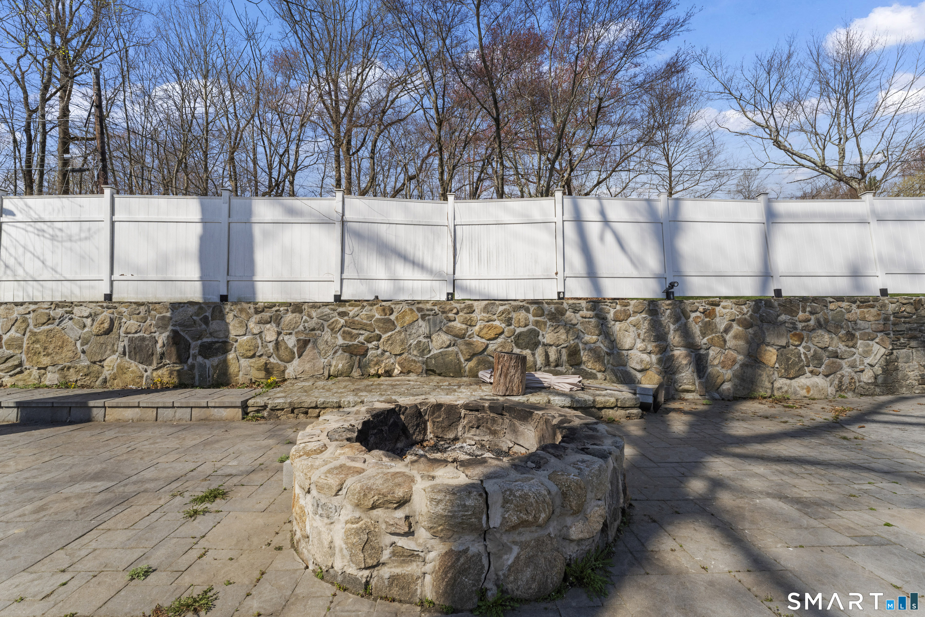 80 Harvey Road Ridgefield CT 06877