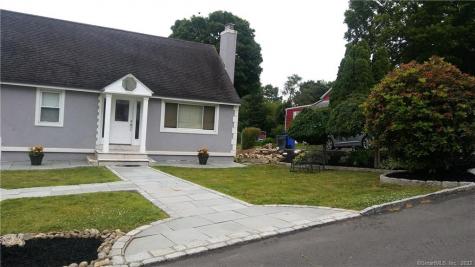 5 Nash Place Norwalk CT 06854