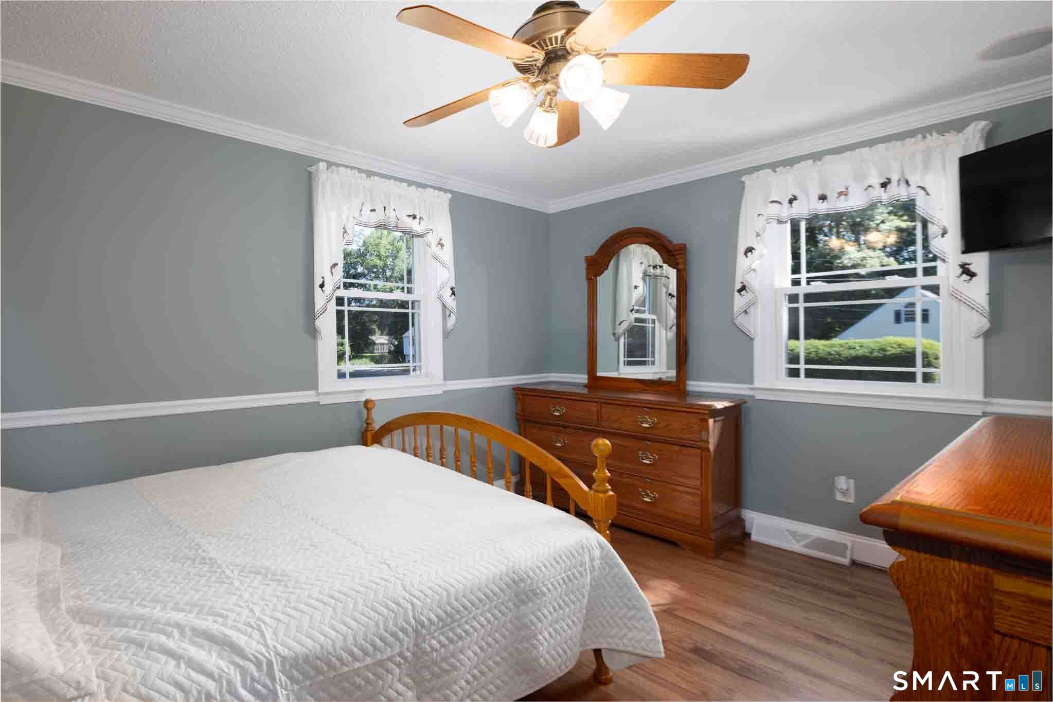 2 Woodridge Court Southington CT 06489