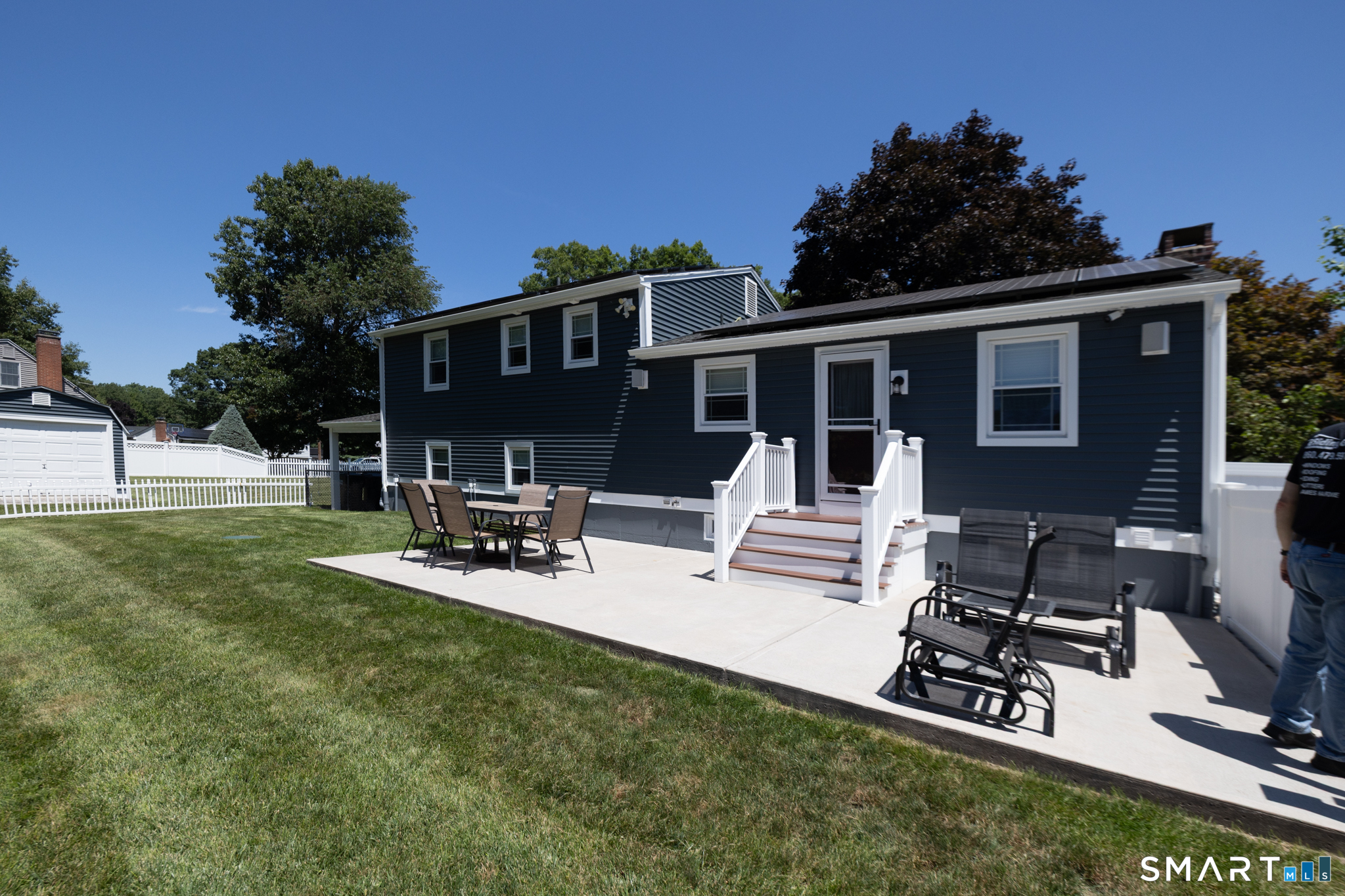 2 Woodridge Court Southington CT 06489