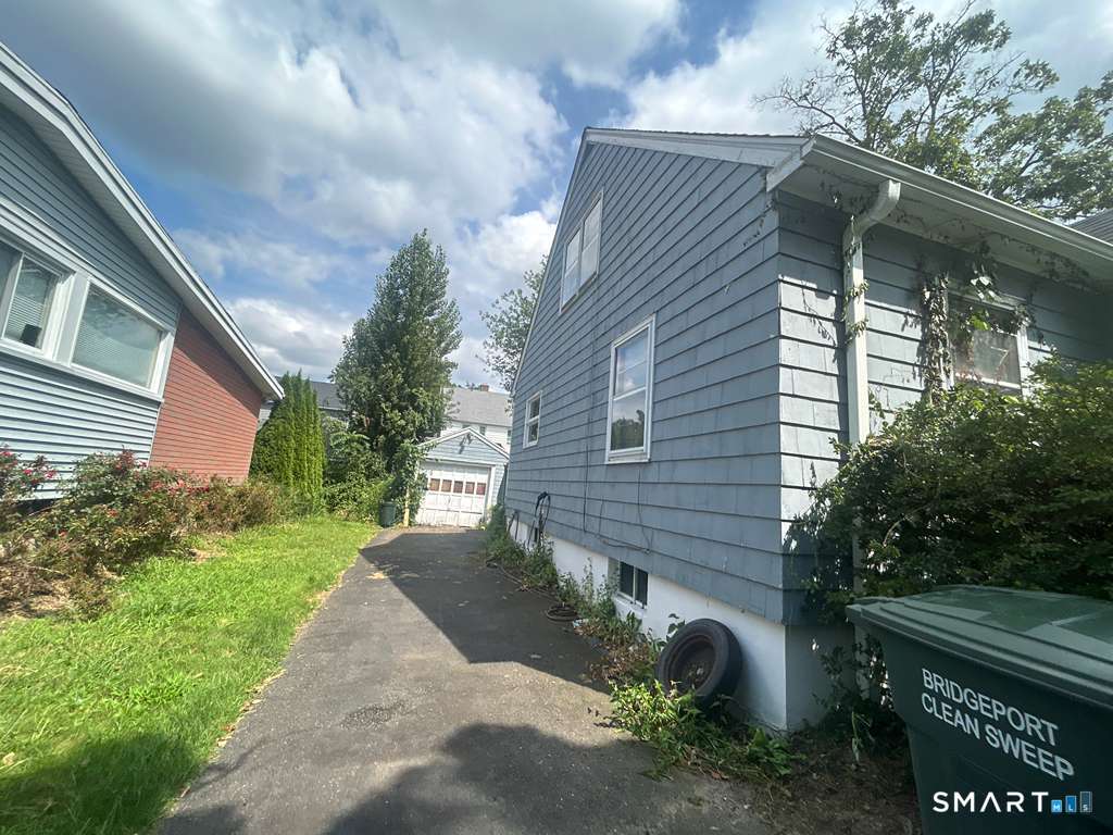 80 Marsdale Avenue Bridgeport CT 06606