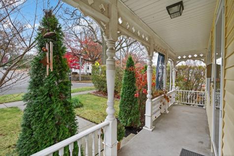 444 Woodward Avenue New Haven CT 06512