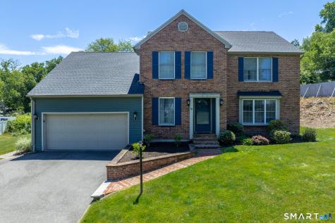 18 Partridgetown Road Naugatuck CT 06770