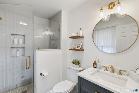 18 Partridgetown Road Naugatuck CT 06770