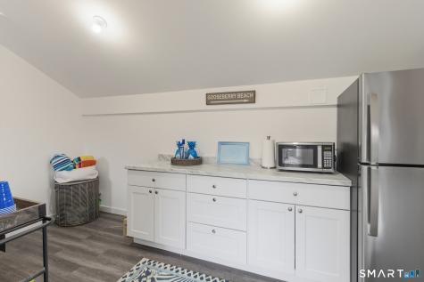 18 Partridgetown Road Naugatuck CT 06770