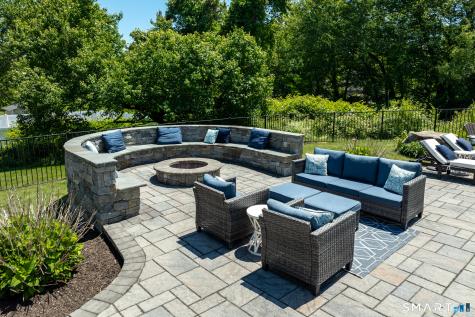 18 Partridgetown Road Naugatuck CT 06770