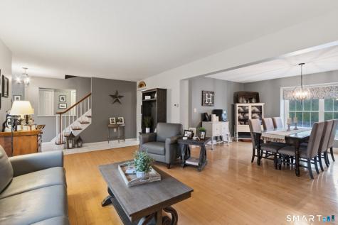 18 Partridgetown Road Naugatuck CT 06770