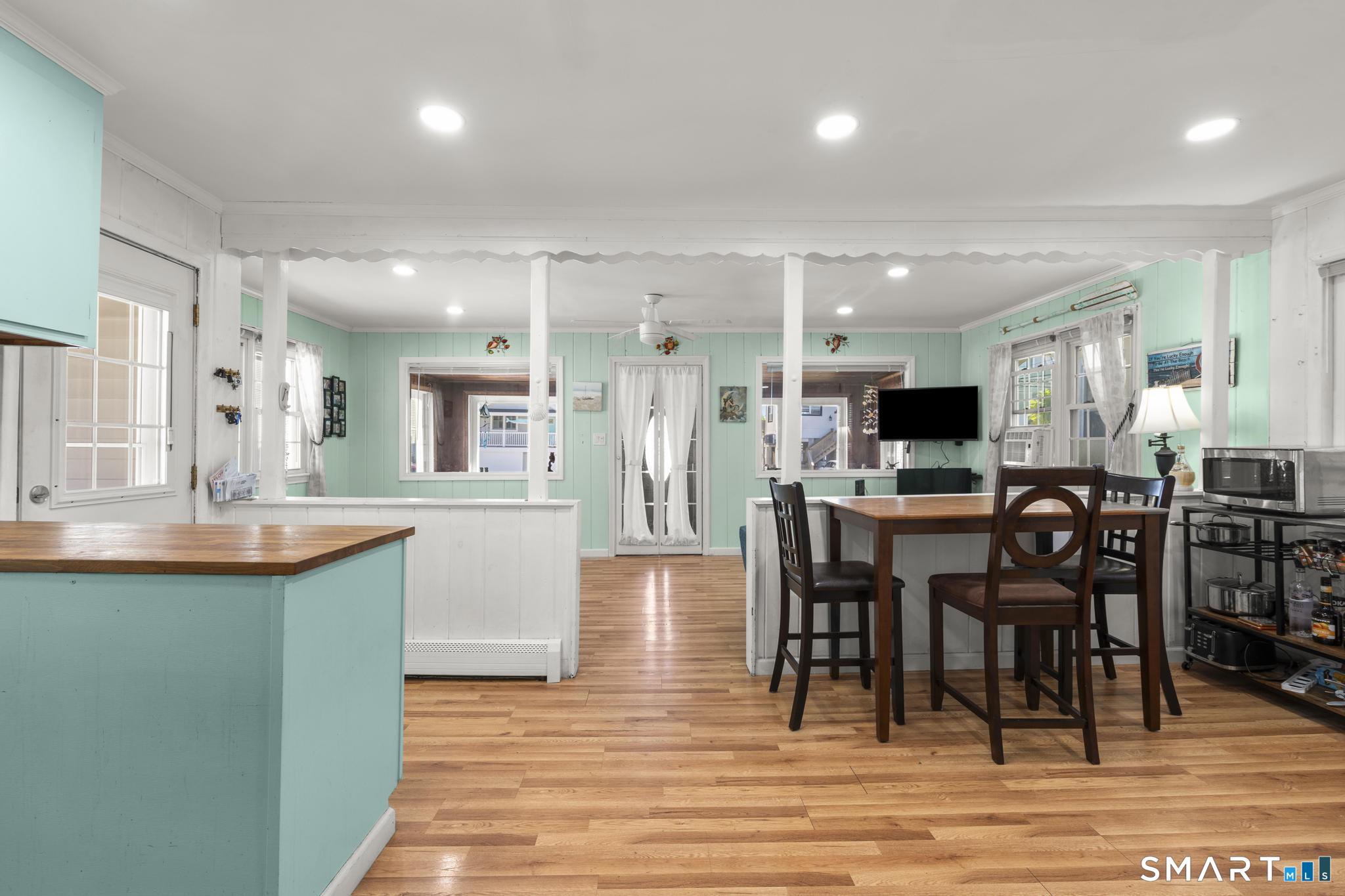 752 East Broadway Milford CT 06460