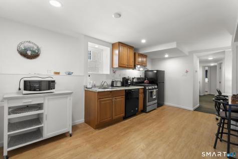 752 East Broadway Milford CT 06460
