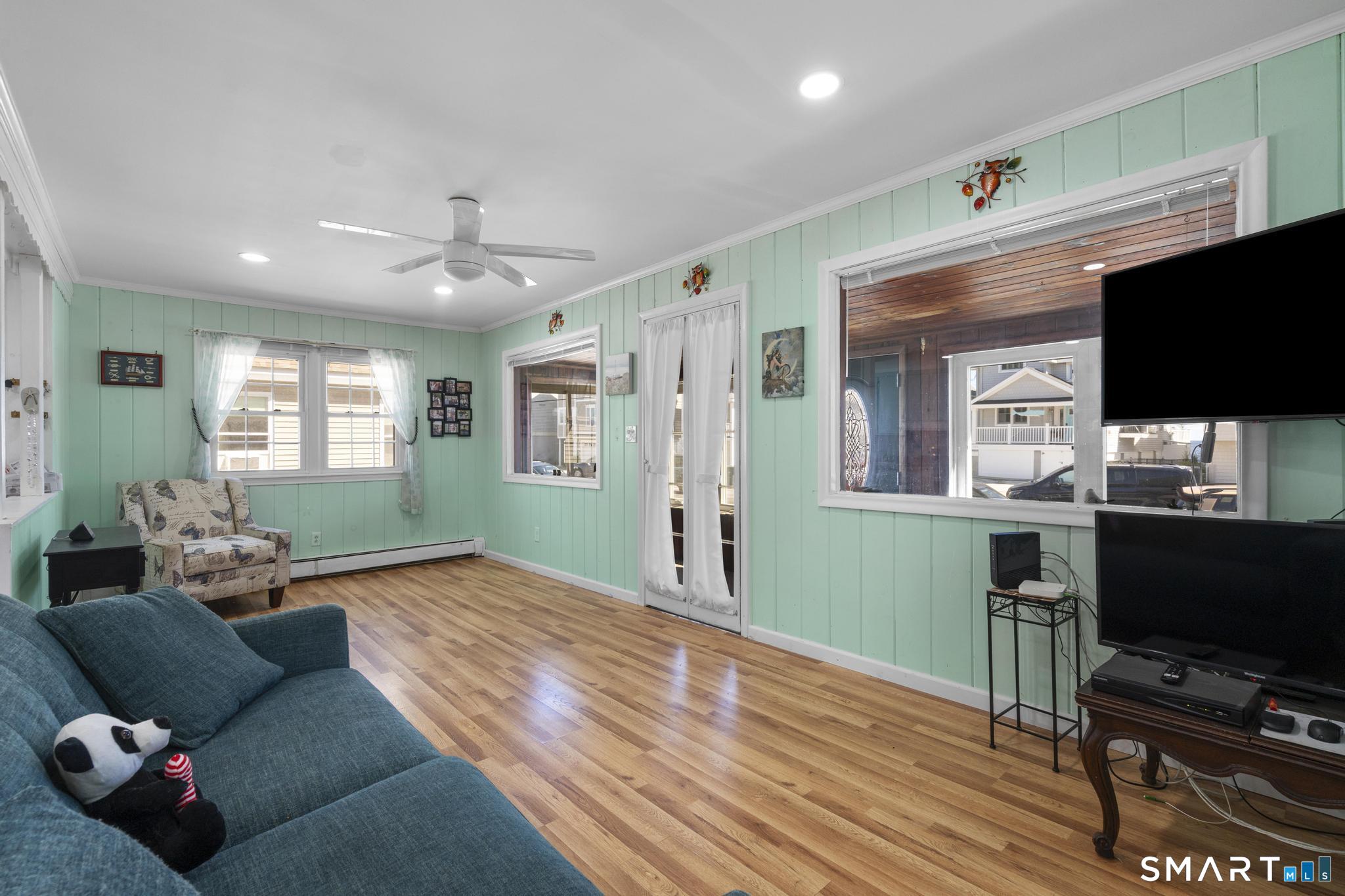 752 East Broadway Milford CT 06460