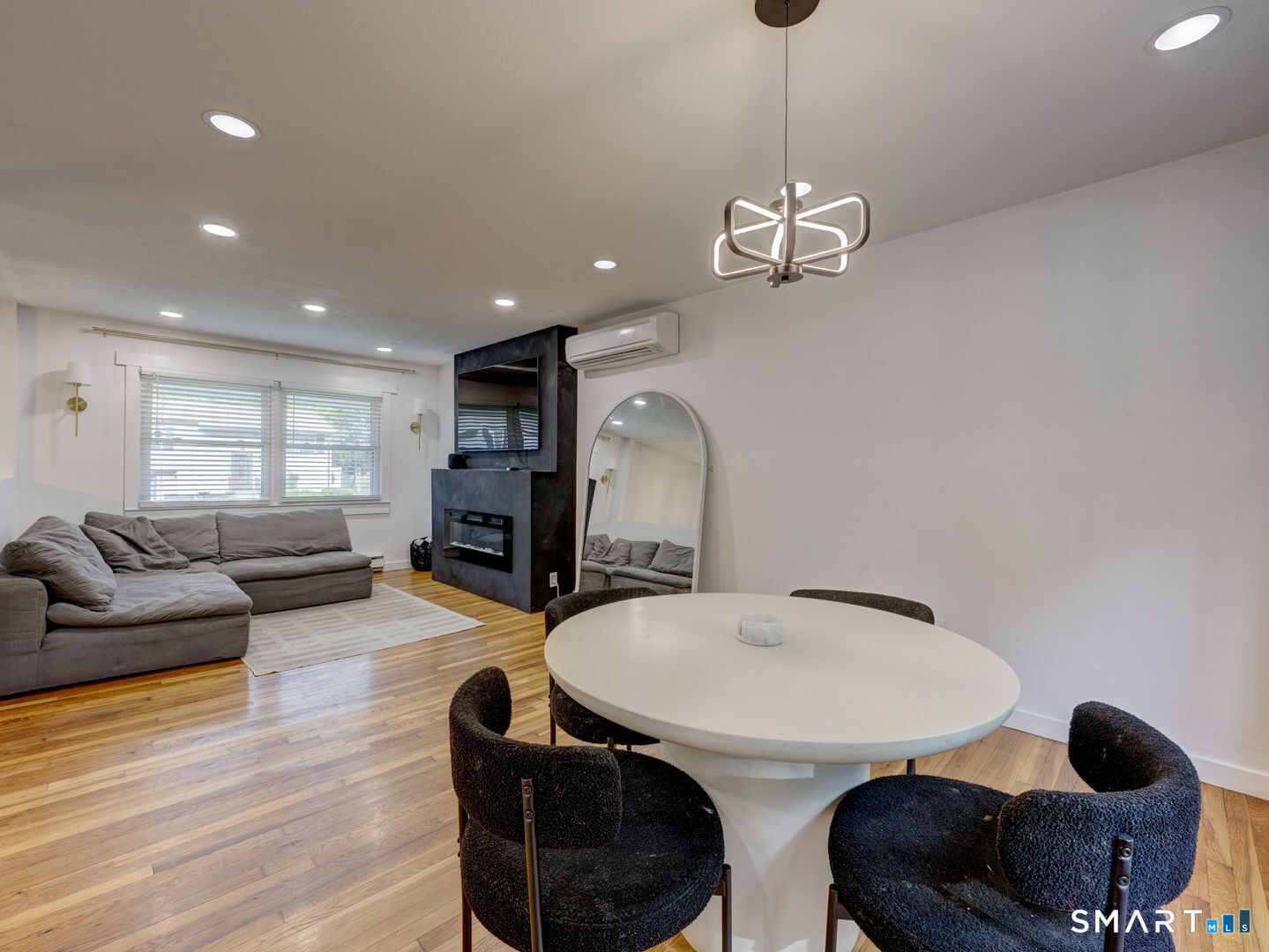 164 Hickory Hill Drive Waterbury CT 06708