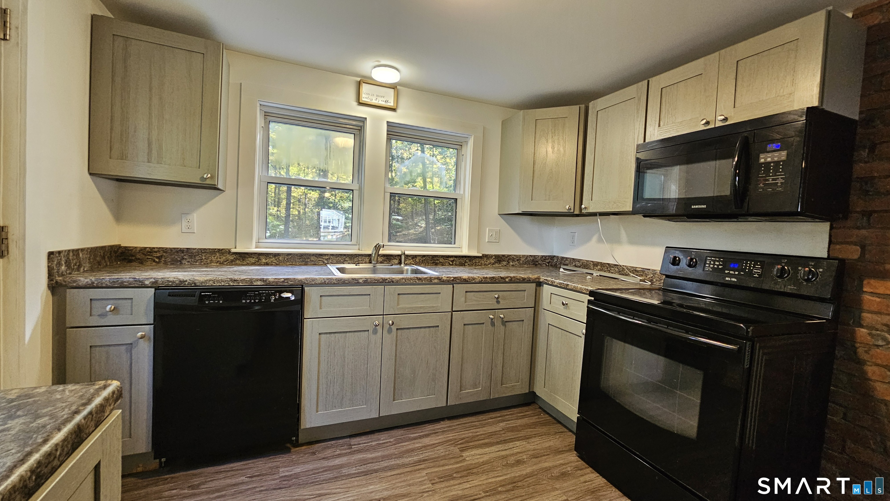 37 Mountain Road Mansfield CT 06250