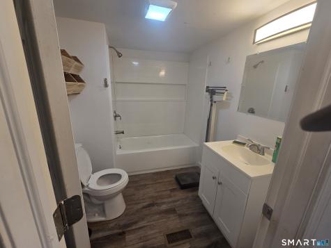 303 Mohegan Park Road Norwich CT 06360