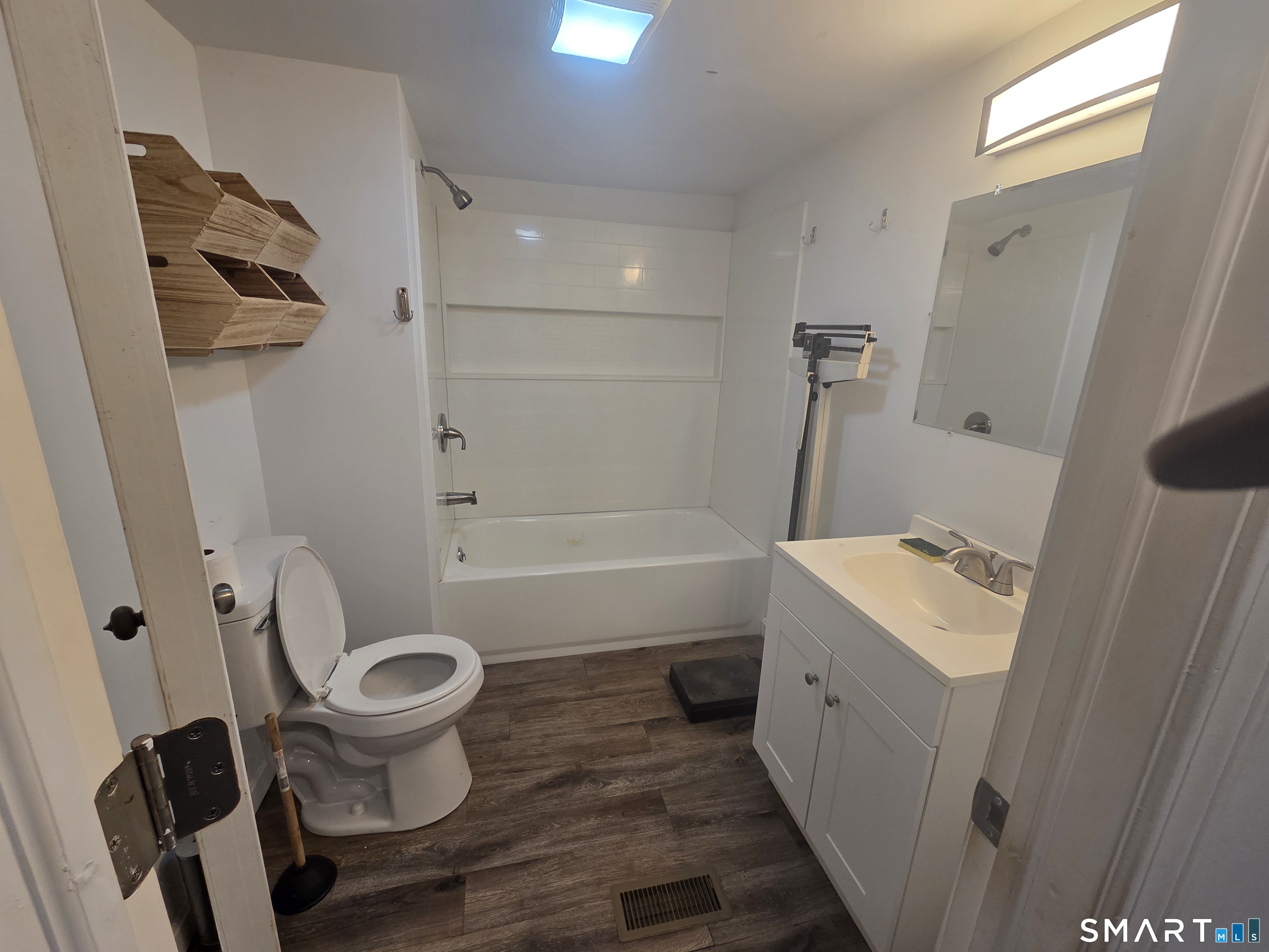303 Mohegan Park Road Norwich CT 06360