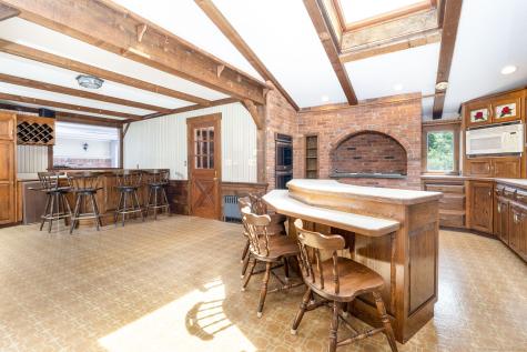 934 Jerome Avenue Bristol CT 06010