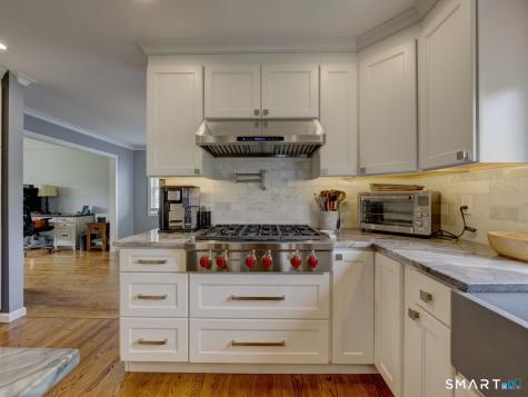 53 Dorio Drive Southington CT 06479