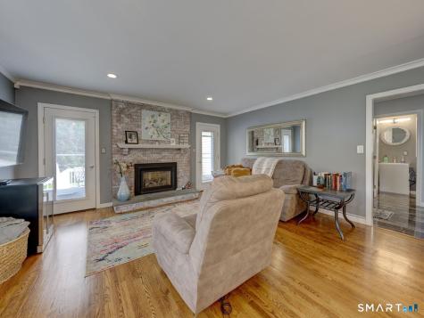 53 Dorio Drive Southington CT 06479