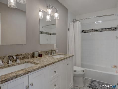 53 Dorio Drive Southington CT 06479