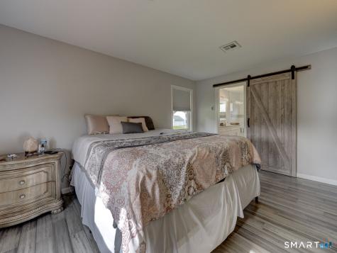 53 Dorio Drive Southington CT 06479