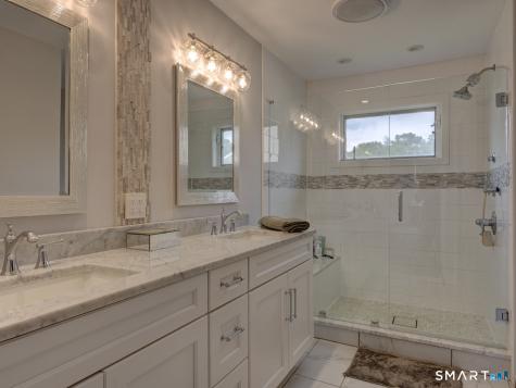 53 Dorio Drive Southington CT 06479