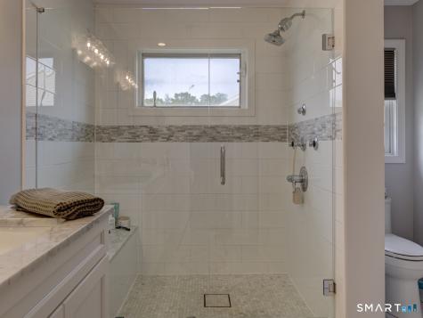 53 Dorio Drive Southington CT 06479