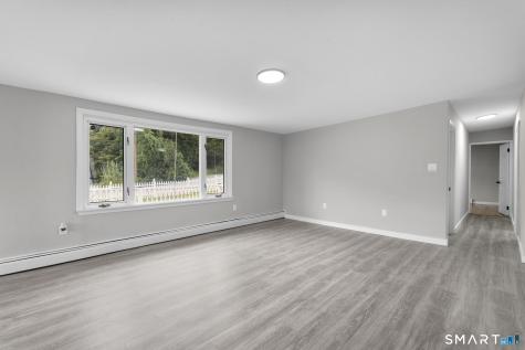 21 Friendship Street Norwich CT 06360