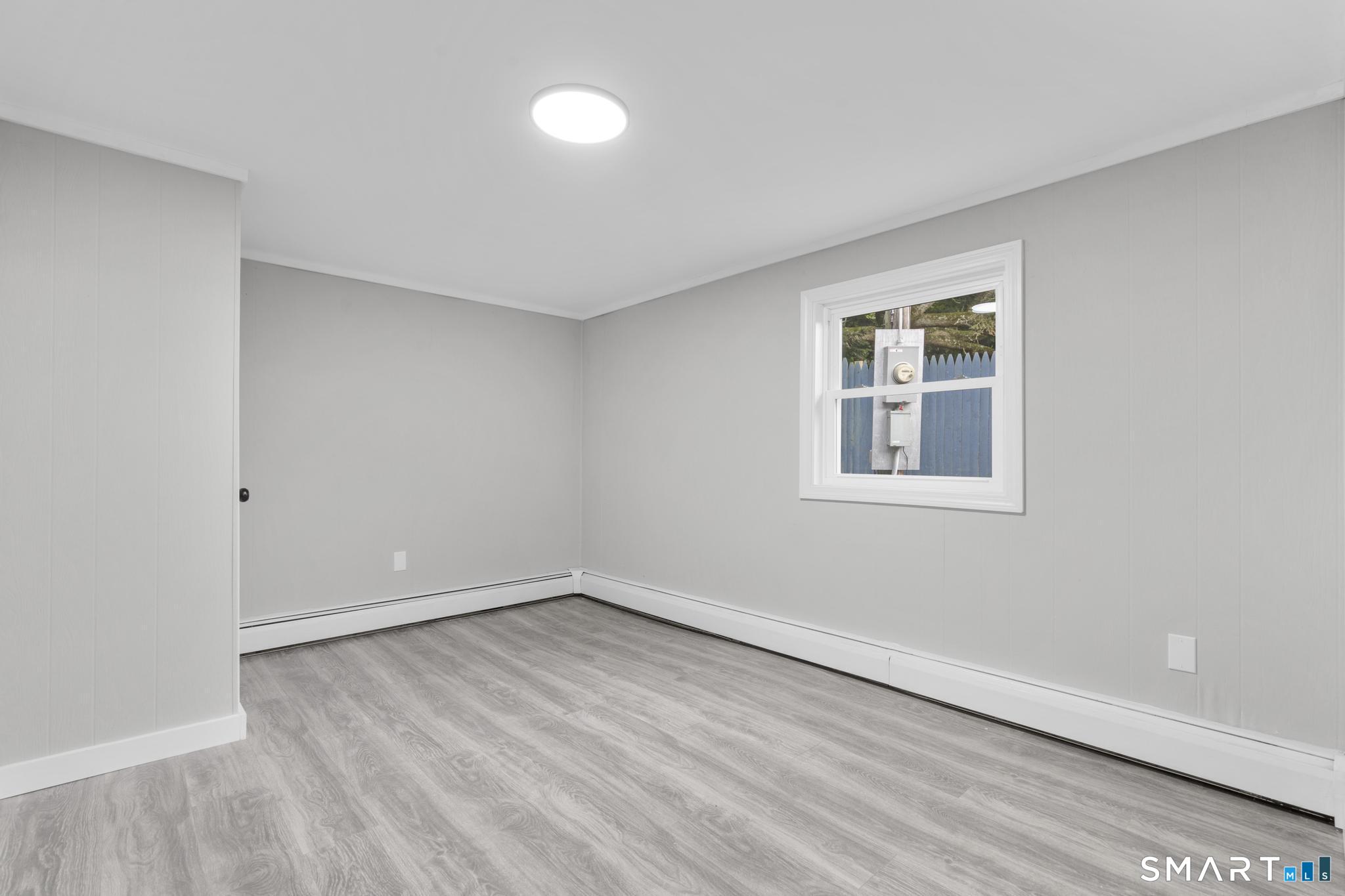 21 Friendship Street Norwich CT 06360