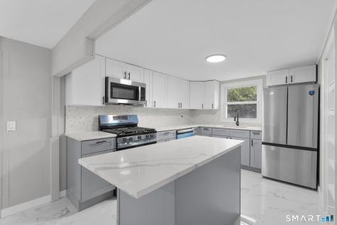 21 Friendship Street Norwich CT 06360