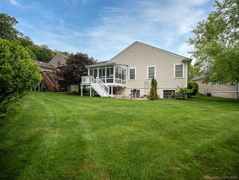 3 Timberland Way Beacon Falls CT 06403