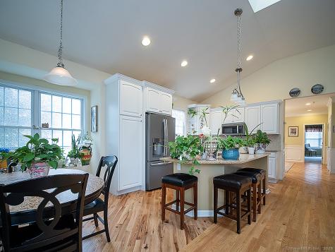 3 Timberland Way Beacon Falls CT 06403