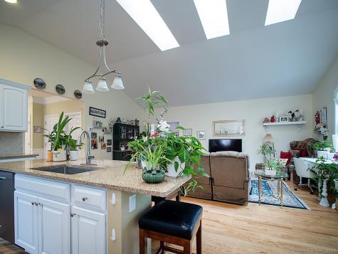 3 Timberland Way Beacon Falls CT 06403