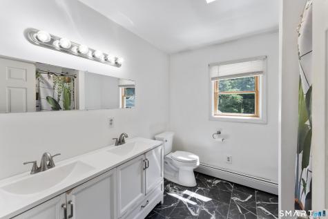 11 Lochdale Drive Montville CT 06370