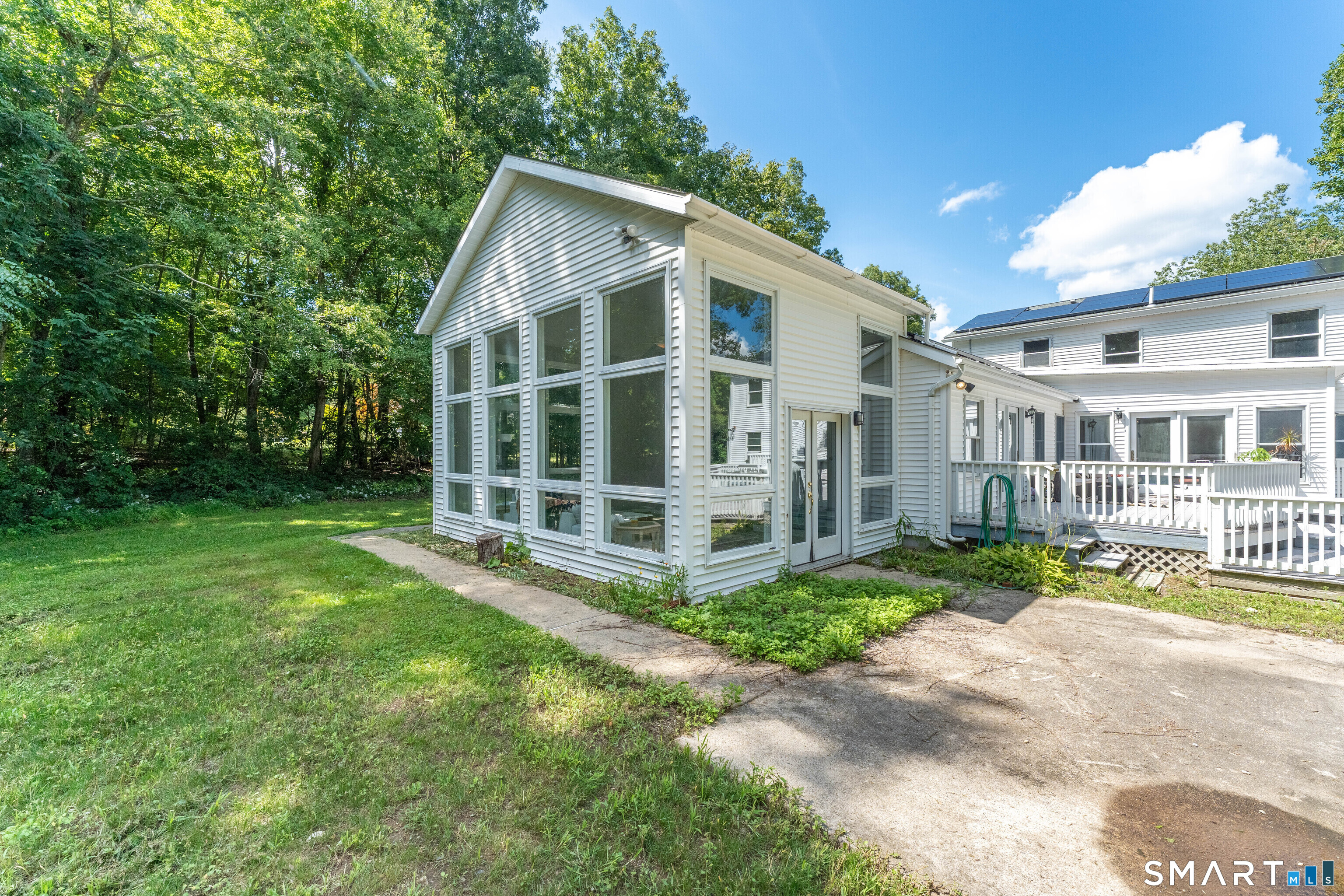 11 Lochdale Drive Montville CT 06370