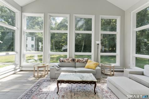 11 Lochdale Drive Montville CT 06370