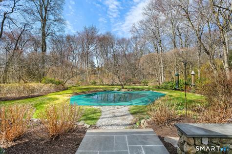 757 Galloping Hill Road Fairfield CT 06824