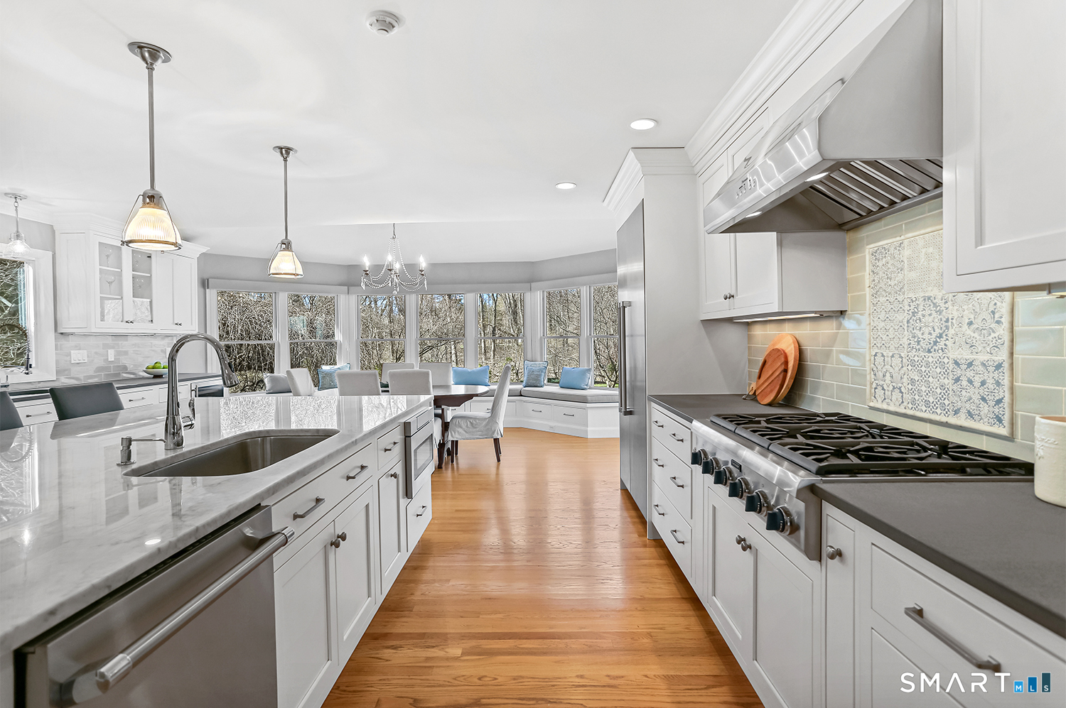 757 Galloping Hill Road Fairfield CT 06824