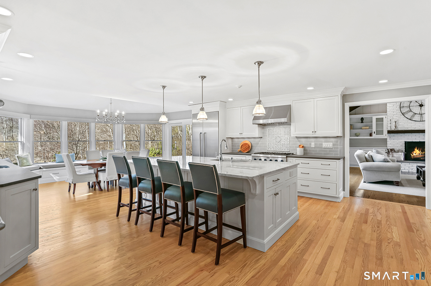 757 Galloping Hill Road Fairfield CT 06824