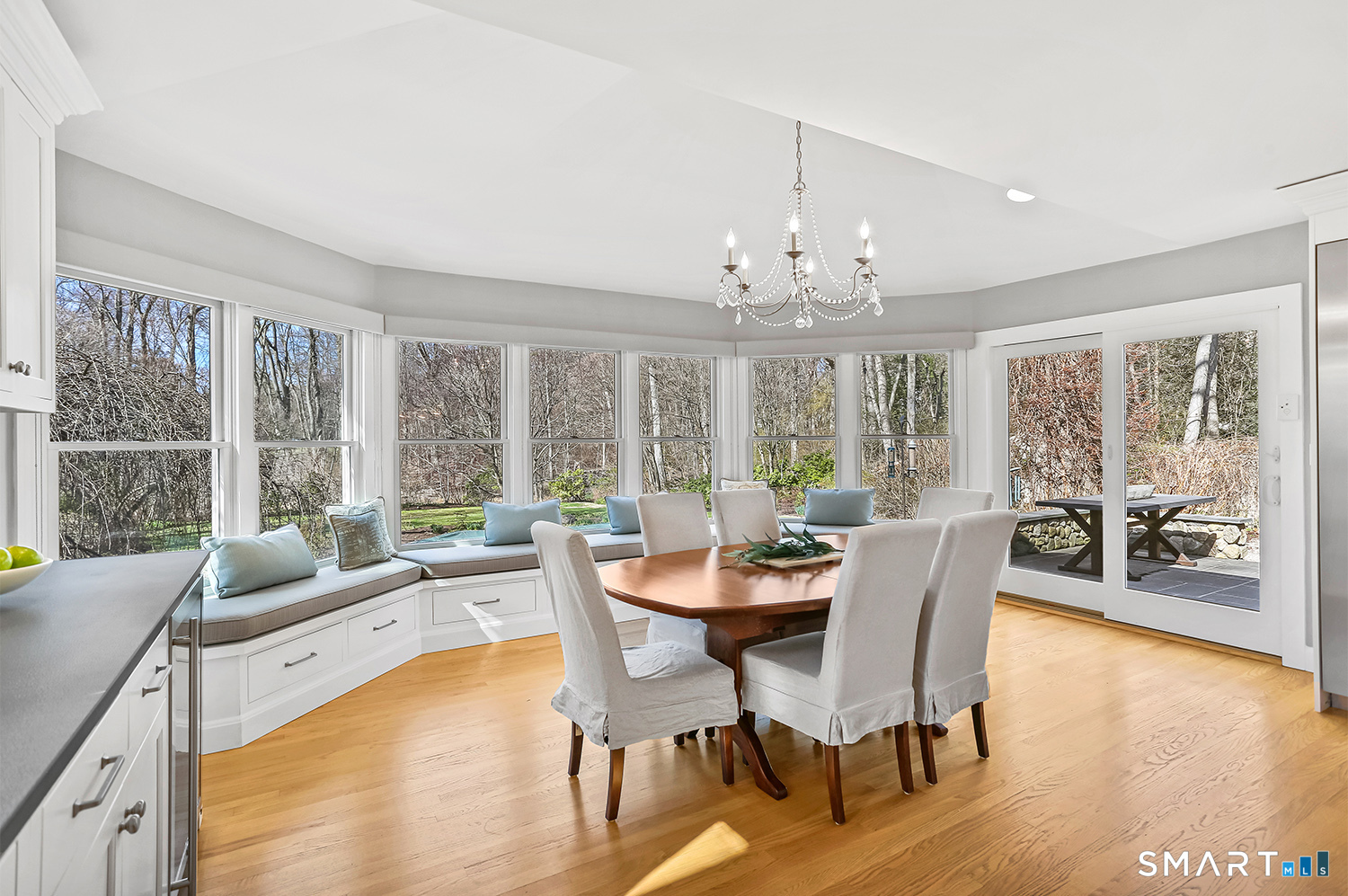 757 Galloping Hill Road Fairfield CT 06824