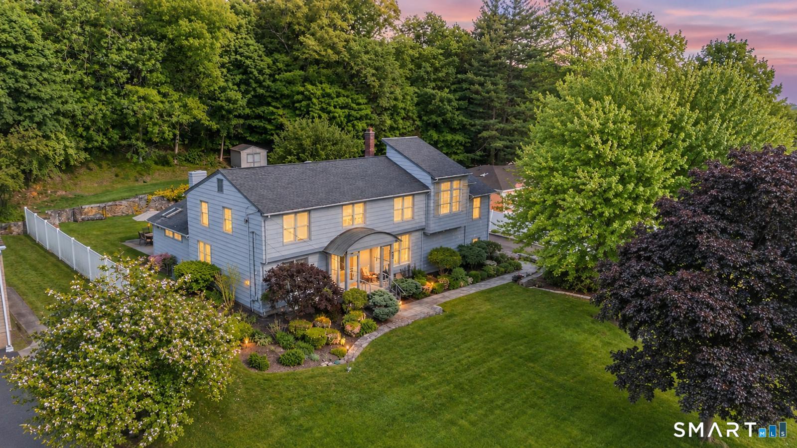 204 Braeside Drive Hamden CT 06514