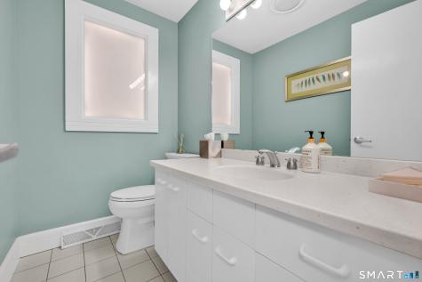 204 Braeside Drive Hamden CT 06514