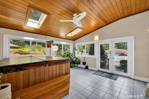 204 Braeside Drive Hamden CT 06514