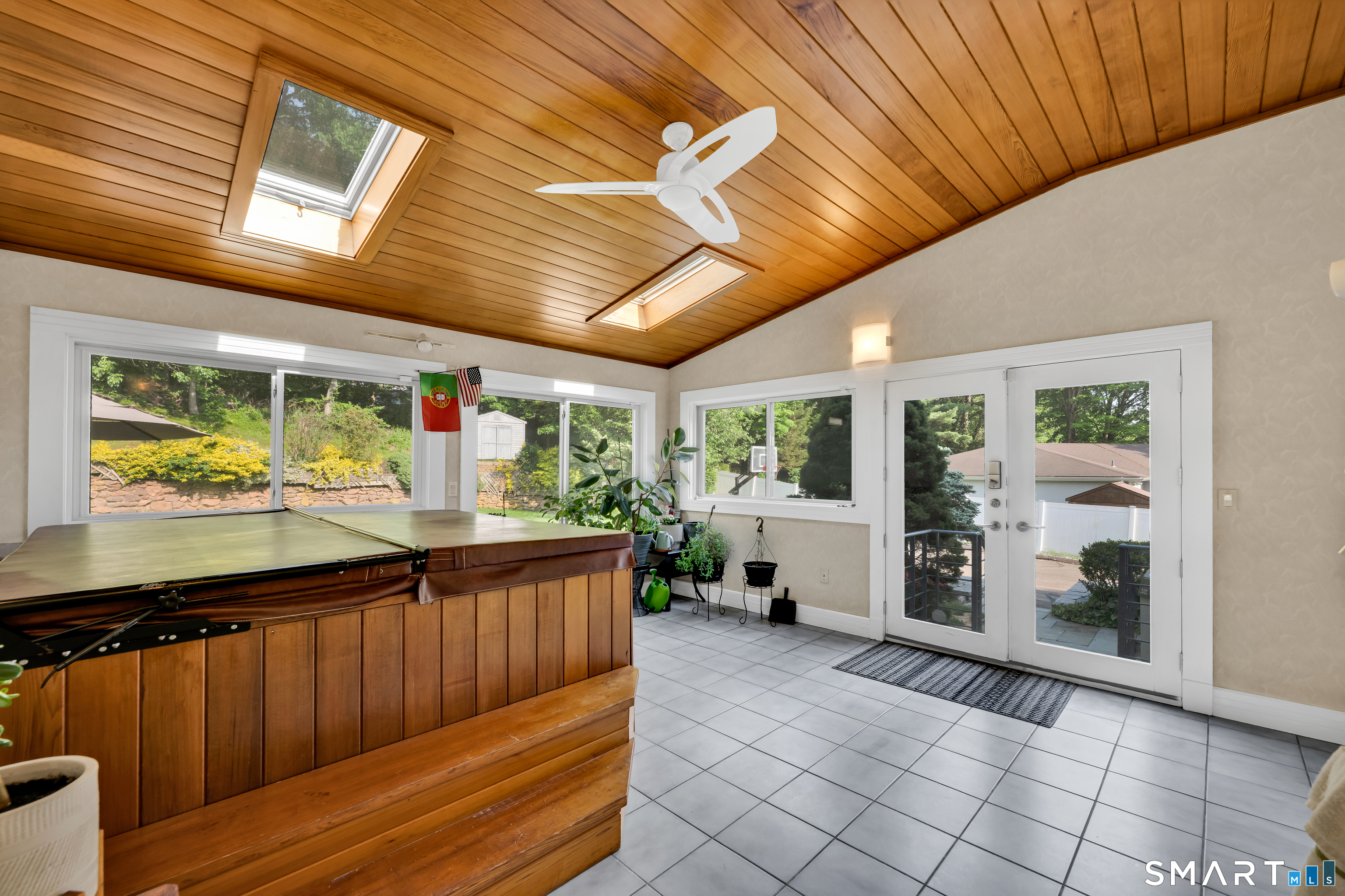 204 Braeside Drive Hamden CT 06514