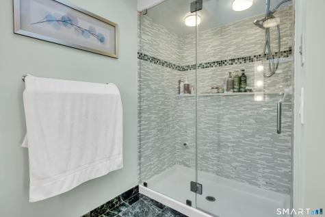 204 Braeside Drive Hamden CT 06514