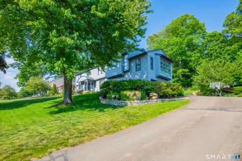 204 Braeside Drive Hamden CT 06514