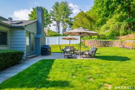 204 Braeside Drive Hamden CT 06514