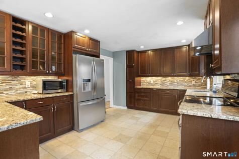 312 Turkey Roost Road Monroe CT 06468