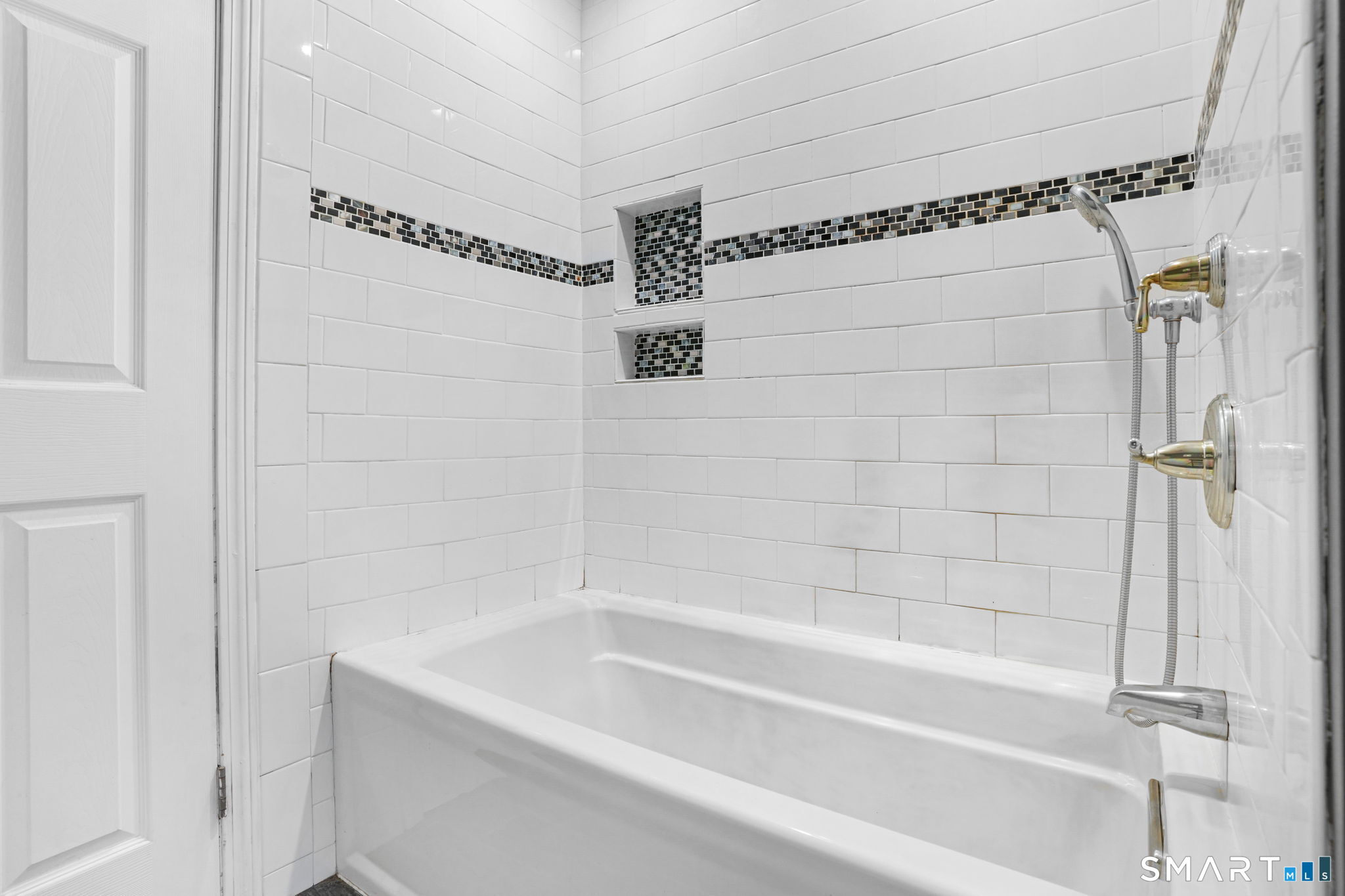 312 Turkey Roost Road Monroe CT 06468