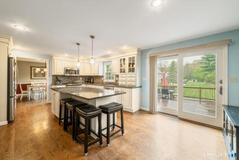 27 South Pond Circle Cheshire CT 06410